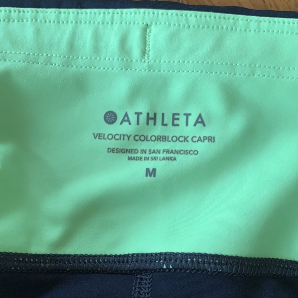 Athleta Velocity Colorblock Capri Tights w/ Stash Pockets Women’s Ankle Size M - Picture 7 of 12